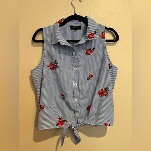 Notebook-esque Navy and White Striped Tank Blouse w/ Floral Embroidery, Size L